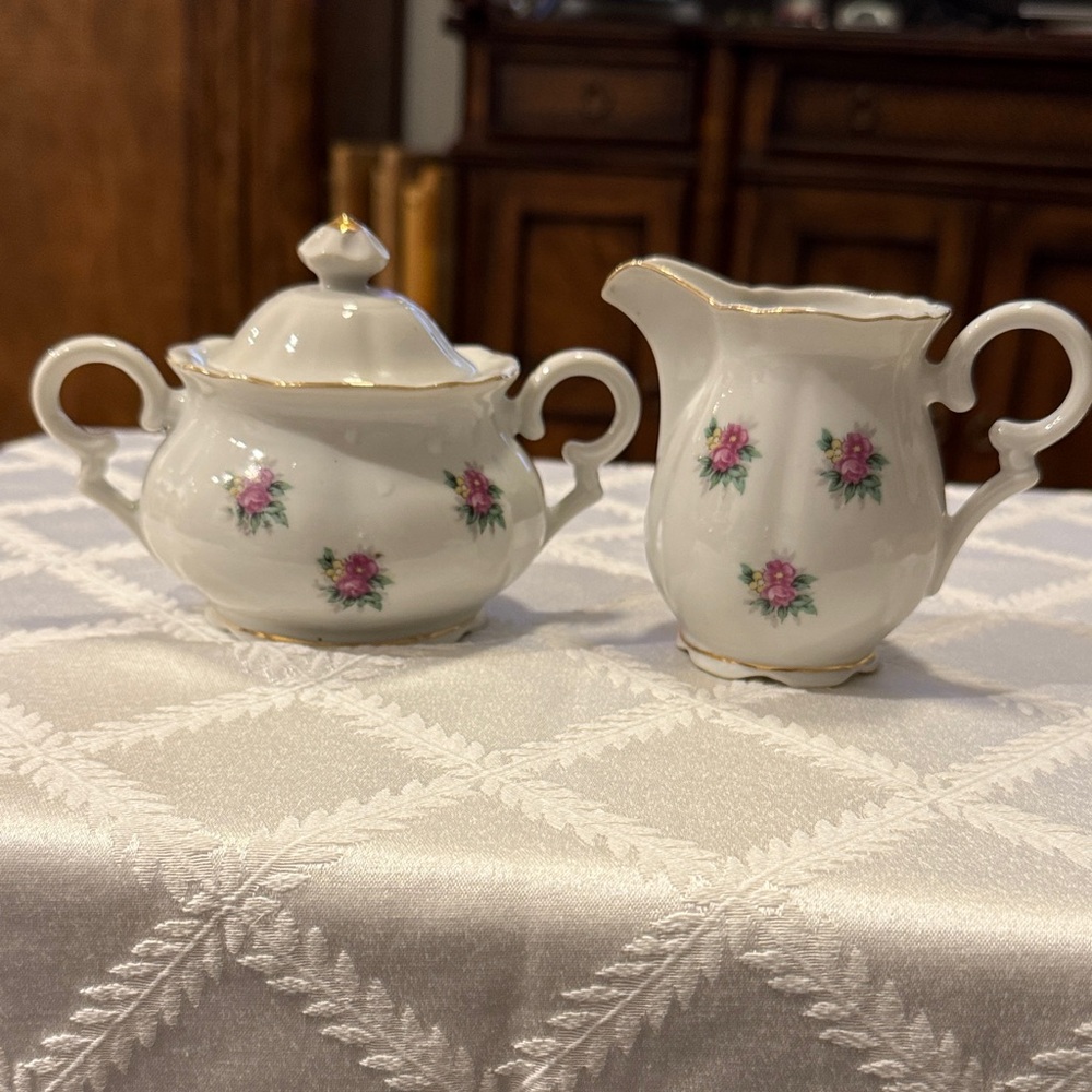 Floral Porcelain Sugar Bowl and Creamer Set